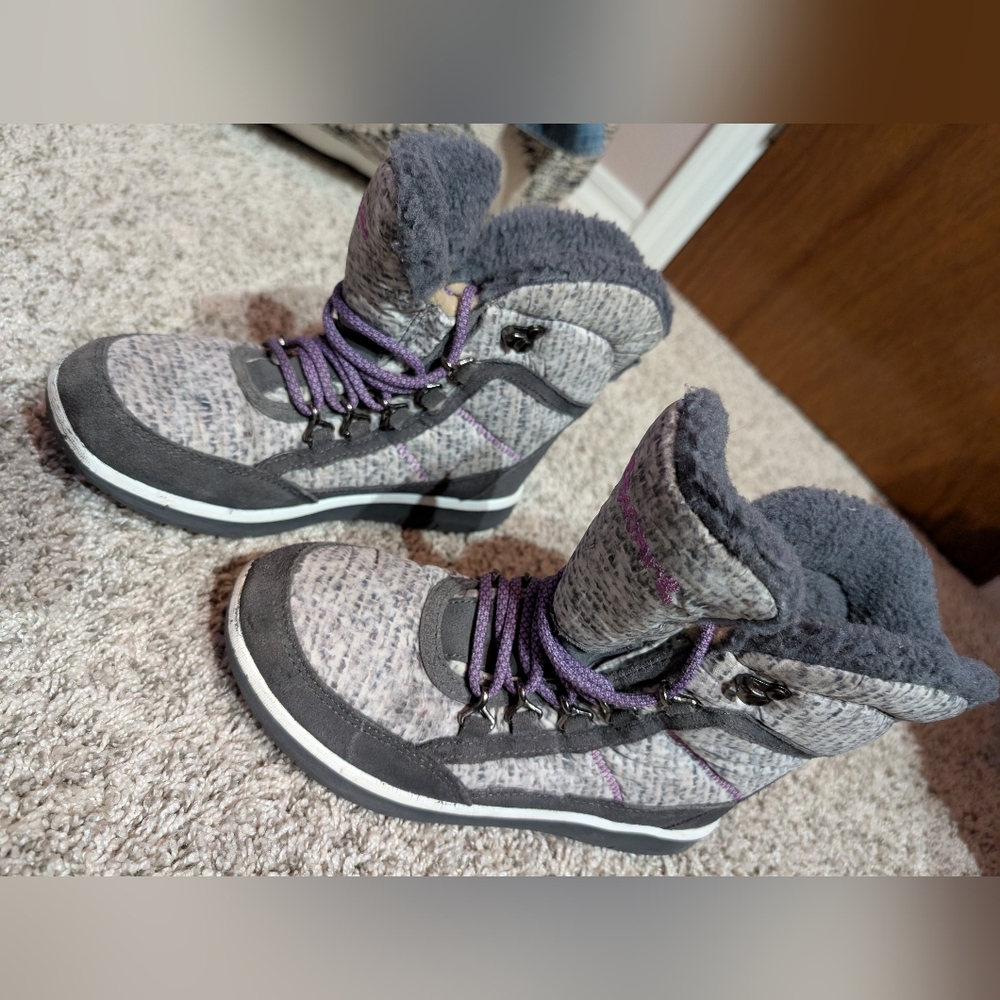 Bear paw snow boots